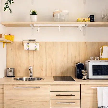 Apartman Hostmate - - Lambertenghi Milánó